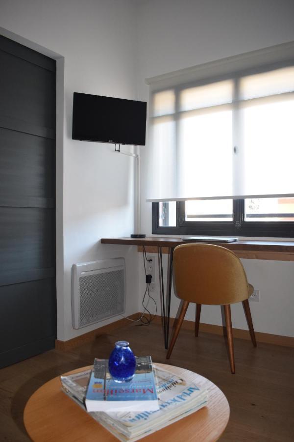 Les Jasmins Bed & Breakfast Marseillan  Exterior photo