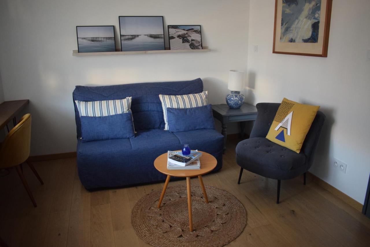 Les Jasmins Bed & Breakfast Marseillan  Exterior photo